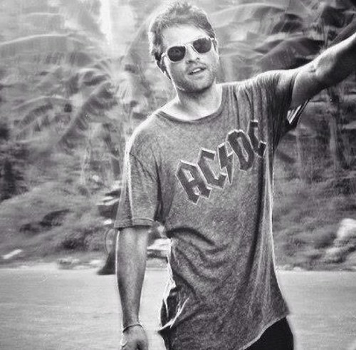 Im not really sure what a ...uh bio is...Dean made me do it. Learning to be human..one day at a time. #SPN #RP