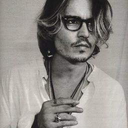 Twitter direcionado a todos que Amam esse ser tão Maravilhoso que é o Johnny Depp! Sejam todos Bem - Vindos. Dona @GabriielyGB