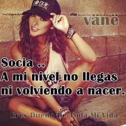 me gusta salir con  mis amiga divertirme me gusta reirme
