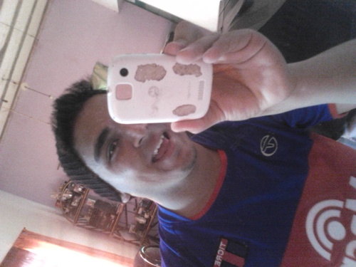 Alo?, Hable más fuerte que tengo una toalla! Jaja :') Seguime Y Te Sigo.... :)