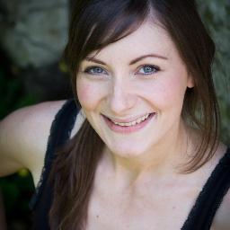 Registered Dietitian and Fat Loss Engineer ;) Blog: https://t.co/XLRKl4Ir69. My weight loss coaching program: https://t.co/ORnsTWuPF9