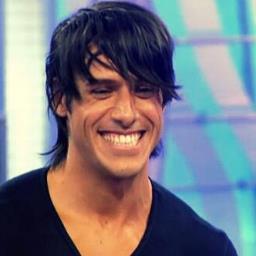 23.Chica /CF DE @Raulmyhyvsoho ! #SIEMPRECONEL EL MEJOR , SIMPATICO , ALEGRE , CARIÑOSO PERFECTO !!!!!