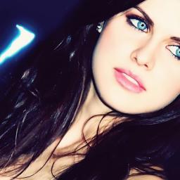 familia_olimpo's profile picture. Tenho um sentimento muito profundo por você, se é amor ou ódio descobrirei com o tempo.