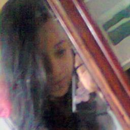 Amoo Avriil.. Amoo Niirvana.. Amoo a viida..Mee amoo..Fallow Back 3 :D :P
