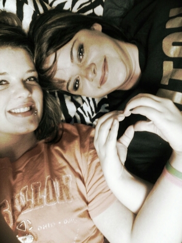 18 ; oct 3 94 (: