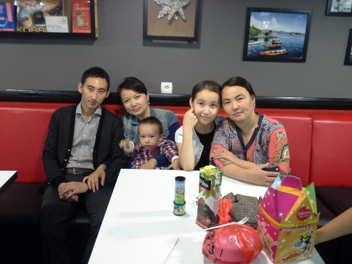 mahadb3's profile picture. 87782563337