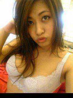 i lara.. 21.. Sgt suka horny.. Pic i sume real not fake okay.. Follow i.. I akan puaskn u..