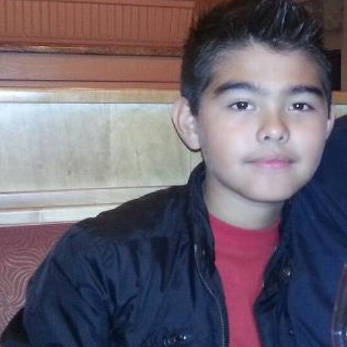 Hi im eleven years old plz follow me bye