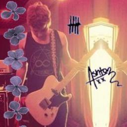 seen as i gave you a free follow here please follow my main acc @jessica5s0s thankyou x