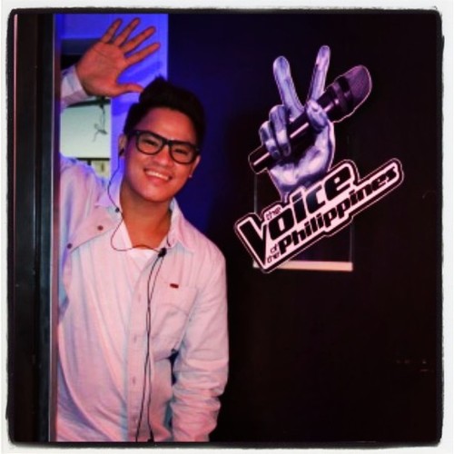 @SoloAcousticBiker



                                                           @TheVoicePh Artist 

                       




( @TeamLeaSalonga )
