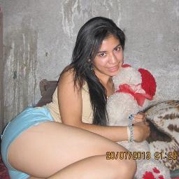 gabriela_duar7's profile picture. Me gusta salir con mis amigos, bailar y conocer nuevos amigos. Estoy en la flor de la juventud