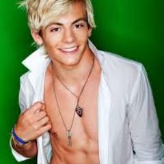 F@ns Club Official from Ross Lynch