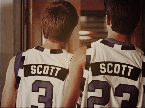 One tree hill fan page:)
Love one tree hill and the whole cast