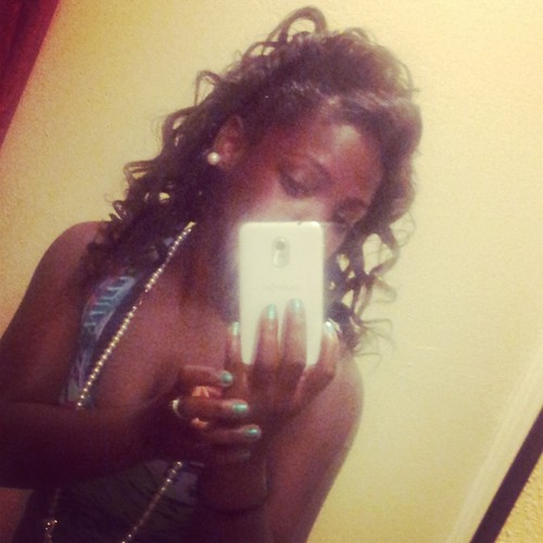 #TeamGod #TeamApril #TeamAries.... I love the month of April! 
April 2!!!!!!!!!