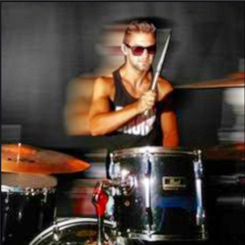 Drummer/Dancer. Ireland.