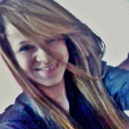 E eu segui em frente, deixando pelo caminho tudo e todos que não me fizeram bem.