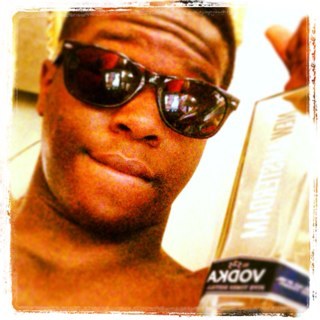 #follow right back - #teamfollow for a follow - #teamshoutout/forashoutout - teamneverlackn - 412realnigga - team darkskin bomb niggas - #team fuck yah bitch !