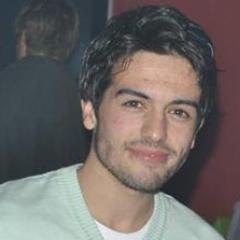 UeslyDu's profile picture. yo estoy aki, boracho y loko, y mi corazón idiota... siempre Brillará