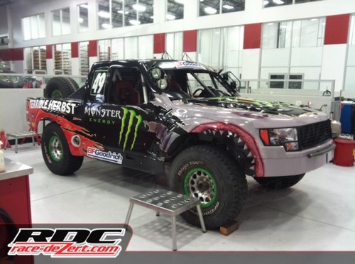 Jason v.w love cars (nissans) down hill moto x