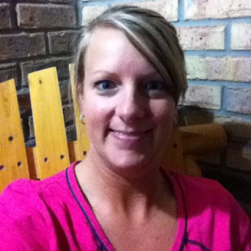 tiniegirl98's profile picture. 