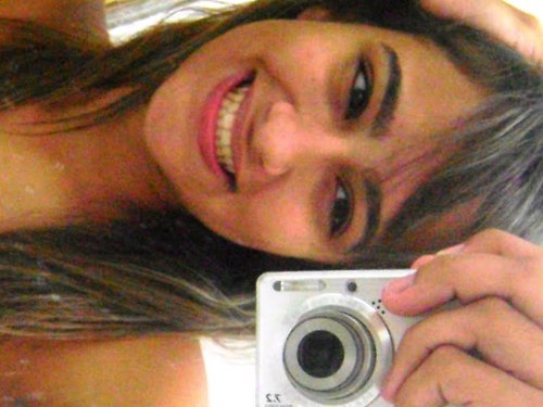 I'm Rusher, problem?? Okay and i'm... don't no :p Kisses :))