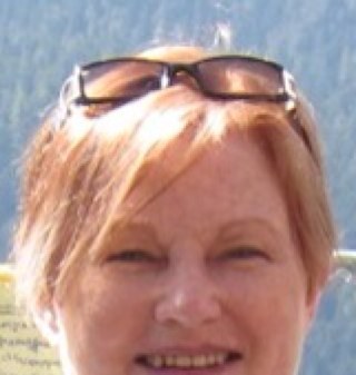 Lawyer and Advocate
I believe in a big Australia, a fair Australia, human rights and sustainable biodiversity.