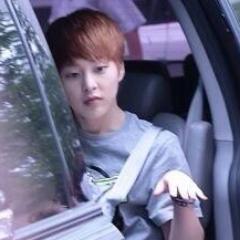 jailed account of @ldayminseok ; idk apparently twitter cant handle all this squishyness