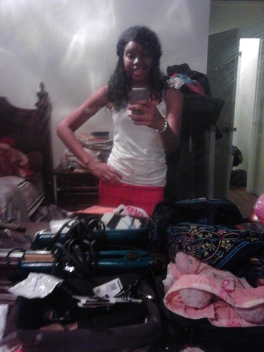 16years old and cheeling whith my friends being me staying frehs doing my bestg.