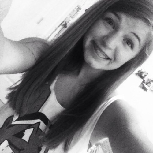 #RepThe21 i love a boy named peyton. follow @TheRealPSanders. i met my idol on 2.9.13. never give up, never let go, never give in. 21