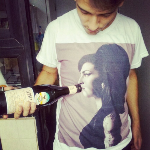 Lo que escribo es lo que soy, y si no soy fiel a mi mismo no puedo ser fiel a quienes me lean. Novio de @sarahkatunga