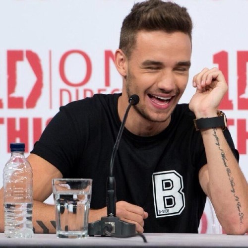 Hello, free follow! Please follow @carpeliampayne :)