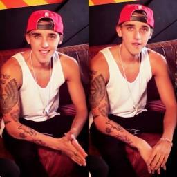 Beau's sex takes me to paradise.|| I have an English accent;) ||Sαw тнe Jαɴoѕĸιαɴѕ 20th jυne || The Janoskians= my life. || I call dibs on the Dorito mwhah