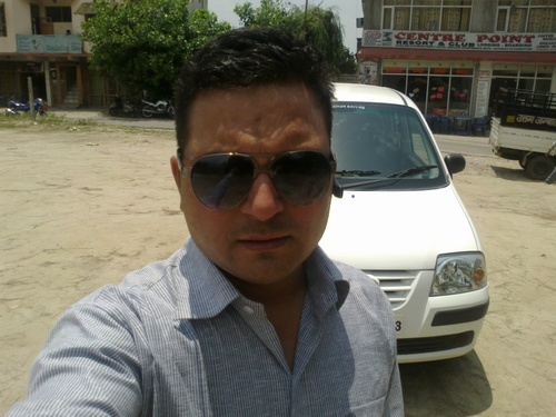 I'm an automobile engineer.
