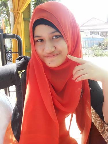 YolaDonxerz's profile picture. RaSa HoRmAt TiDaK sElAlU MeMbAwA pErSaHaBaTan,

TeTaPi PeRsAhAbAtAn TiDaK mUnGkIn AdA TaNpA rAsA HoRmAt.