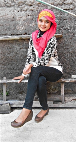 20th || Nurse'11 || Muhammadiyah University of Surakarta
Love is Blind