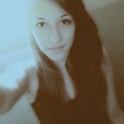 Justin B followed me!
I'm here to make u smile! :D