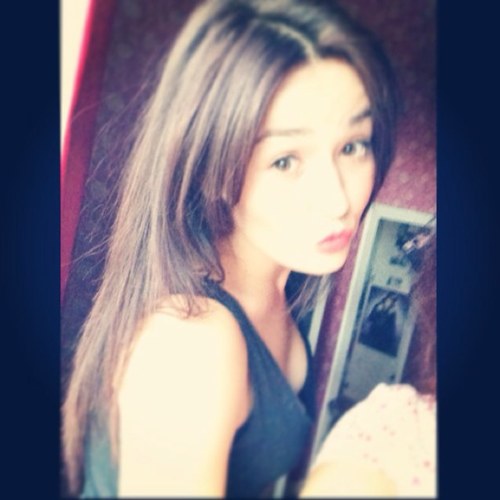 Ask me and ill follow back might aswell #standard:)