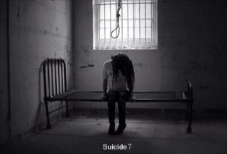 Always depressed . Im suffering a depression :(