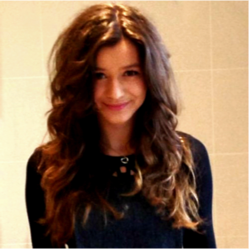 ||. A smart girl, with a lot of charisma and a sweet smile. ||