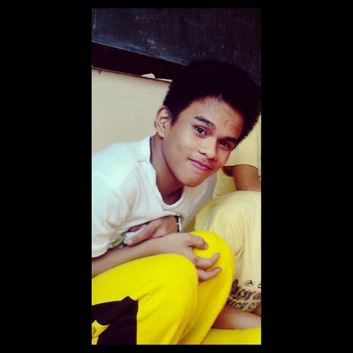 scriptfan122's profile picture. 