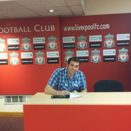 Liverpool FC fan, St Helens RL fan, Music lover who likes a Gamble