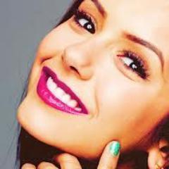 18. Hermana de @BeatriceID2 por desgracia. Unos me dicen mala otros perfecta, solo diferente. Amiga de @TiffanyID3 y @DiannaID3. Ganar es lo mío, cuidado.