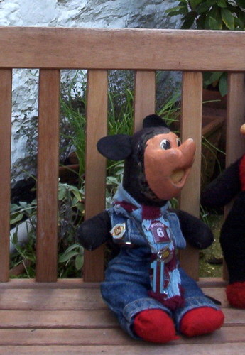 3sie_hammer's profile picture. I'm a 50 year-old Mickey Mouse, a bit battered (it's called having character!) 'Born' in Essex but now in Somerset. Avid West Ham fan. COYI !!