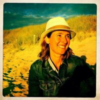 Alexia Laroche Joub (@alj) 's Twitter Profile