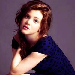 widyaamelia12's profile picture. 