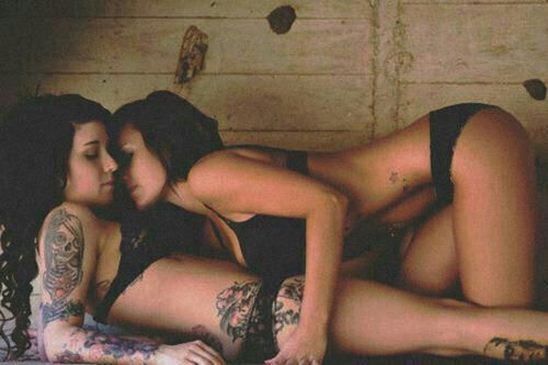 They eradicated . lesbo I want to raise as much as I can for the refugees arriving
by boat in Lesvos, Greece.