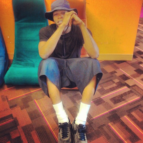 Smart , Funny , Cute Handsome Tall , Tattoos , Job  18 and no kids , STD Free , I Love to Sing And My ENT Group is Diddat !!!