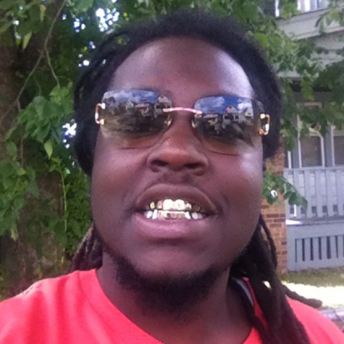 Im riding round on my side gettin it in racks #TEAMCENTERSTREET #TEAMRACKEDUP #TEAMROCKREVIVAL#TRUERELIGION#TEAMIPHONE
