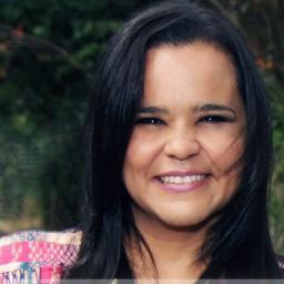 Cantora, Missionaria, casada com Ev. Vinicius contatos: (31)8902-3997/(tim)7963-3575 // ID 113*2782 //