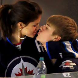 They are my lifes, who make me proud with everything they do. I don't want to see them unhappy because if they stop smile i will stop to live selena-justin-ari